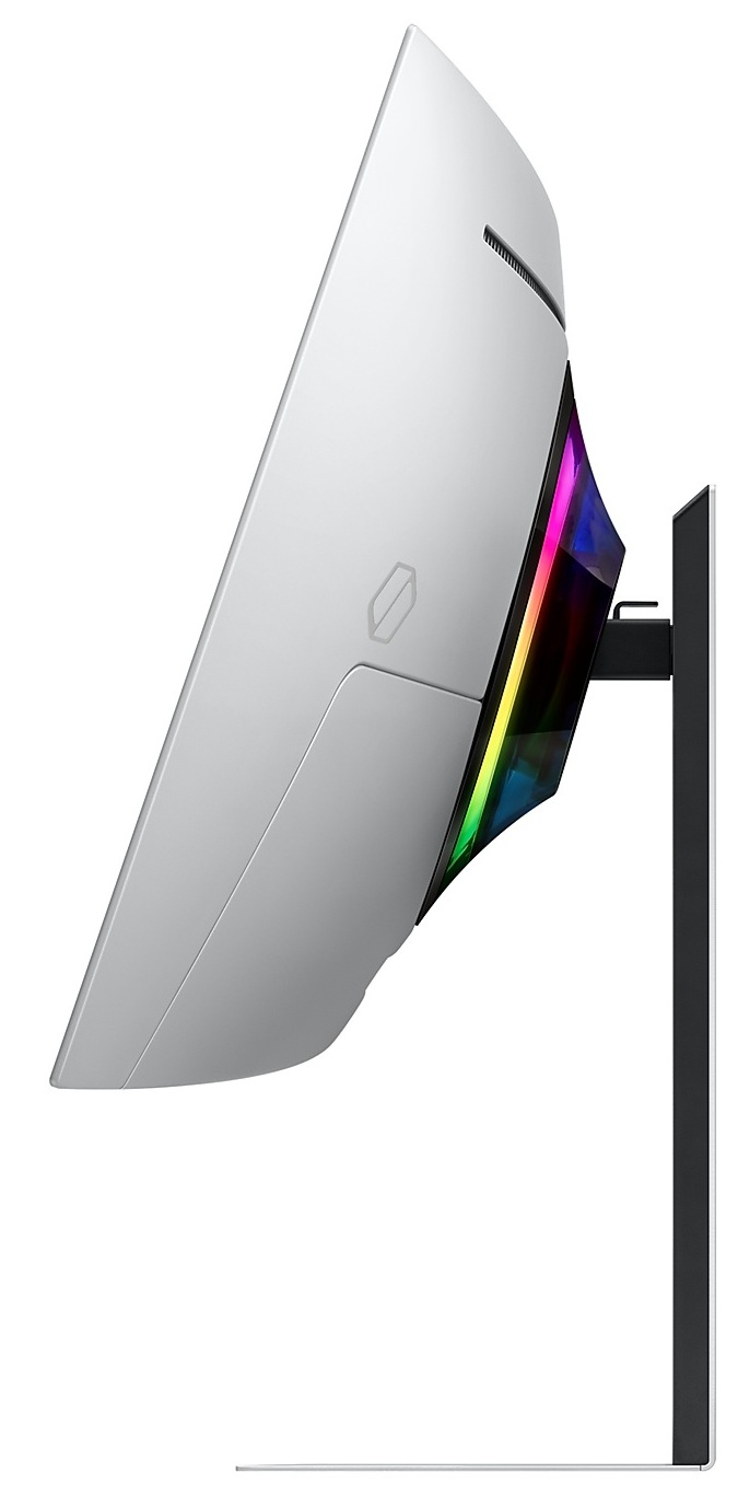 Biały zakrzywiony monitor z wielokolorowym paskiem świetlnym, na czarnym stojaku.