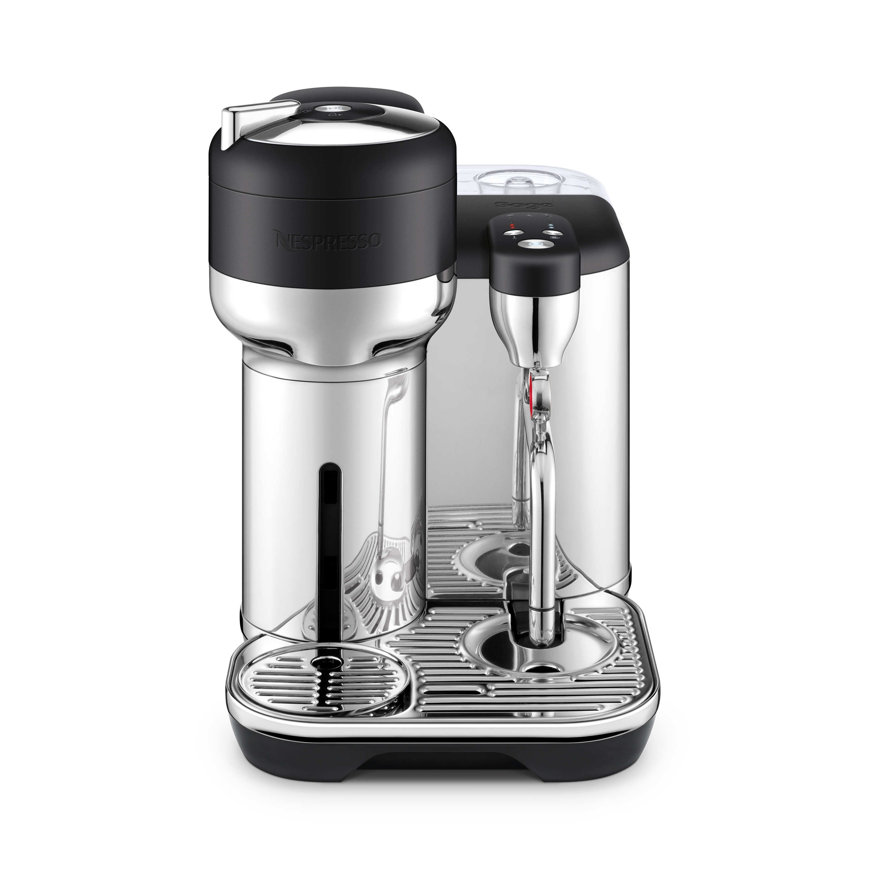 Silber-schwarze Nespresso-Kaffeemaschine, Studioaufnahme, weißer Hintergrund.