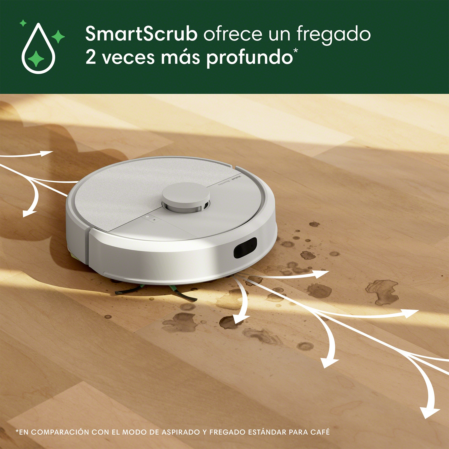 Una aspiradora robot blanca sobre un piso de madera, con marcas de agua. Flechas ilustran su camino de limpieza.