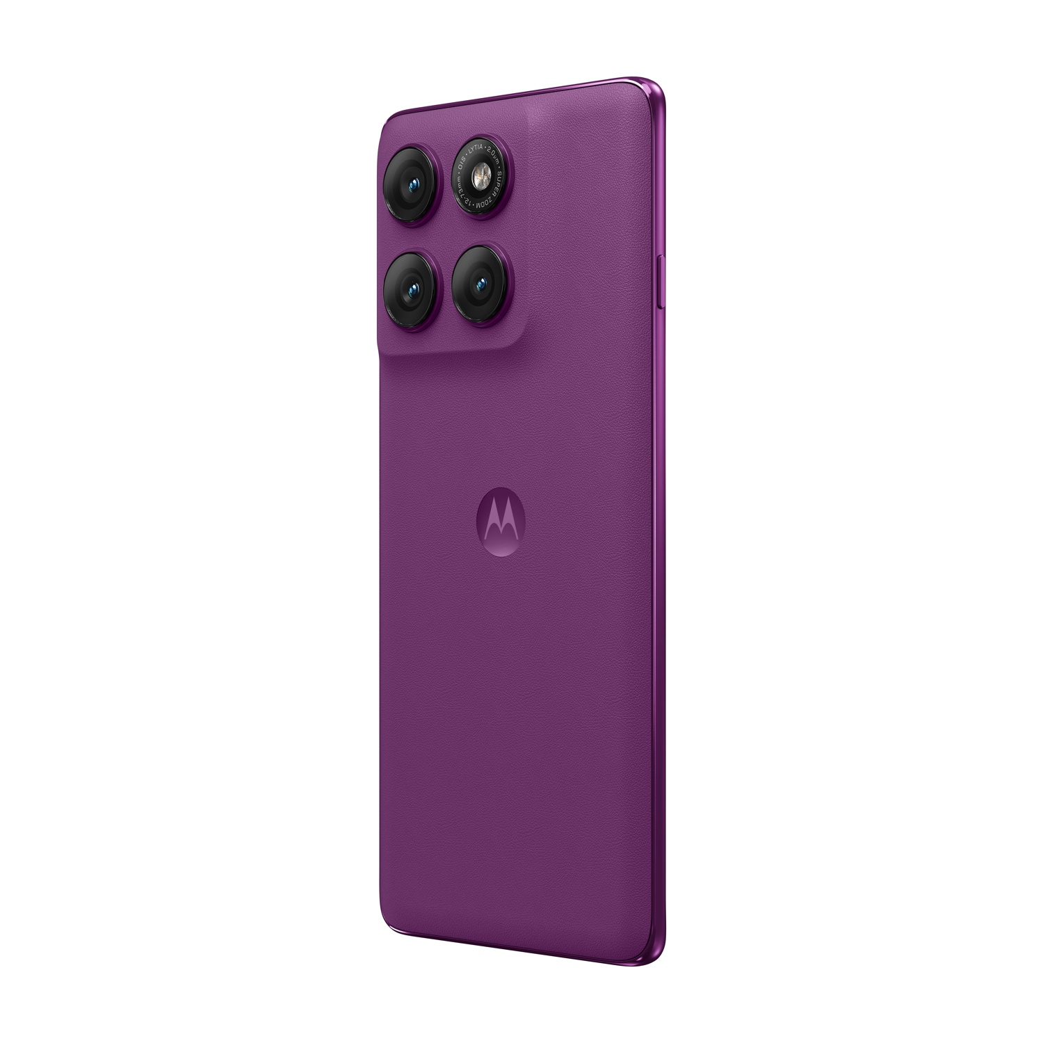 Uno smartphone viola con quattro fotocamere posteriori, vista posteriore angolata.