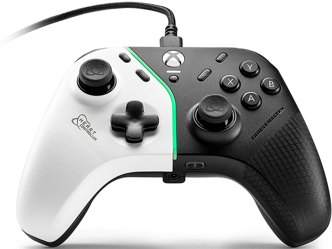 Ein schwarz-weißer Gaming-Controller.
