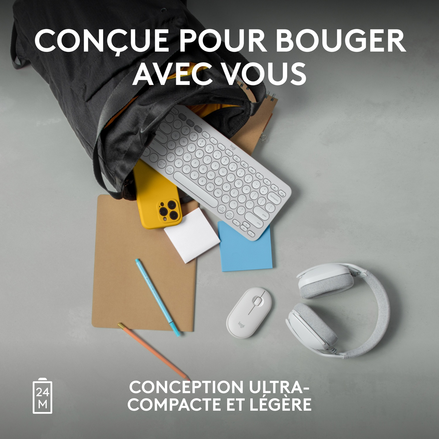 La main d'une personne appuyant sur un bouton de verrouillage sur un clavier noir.