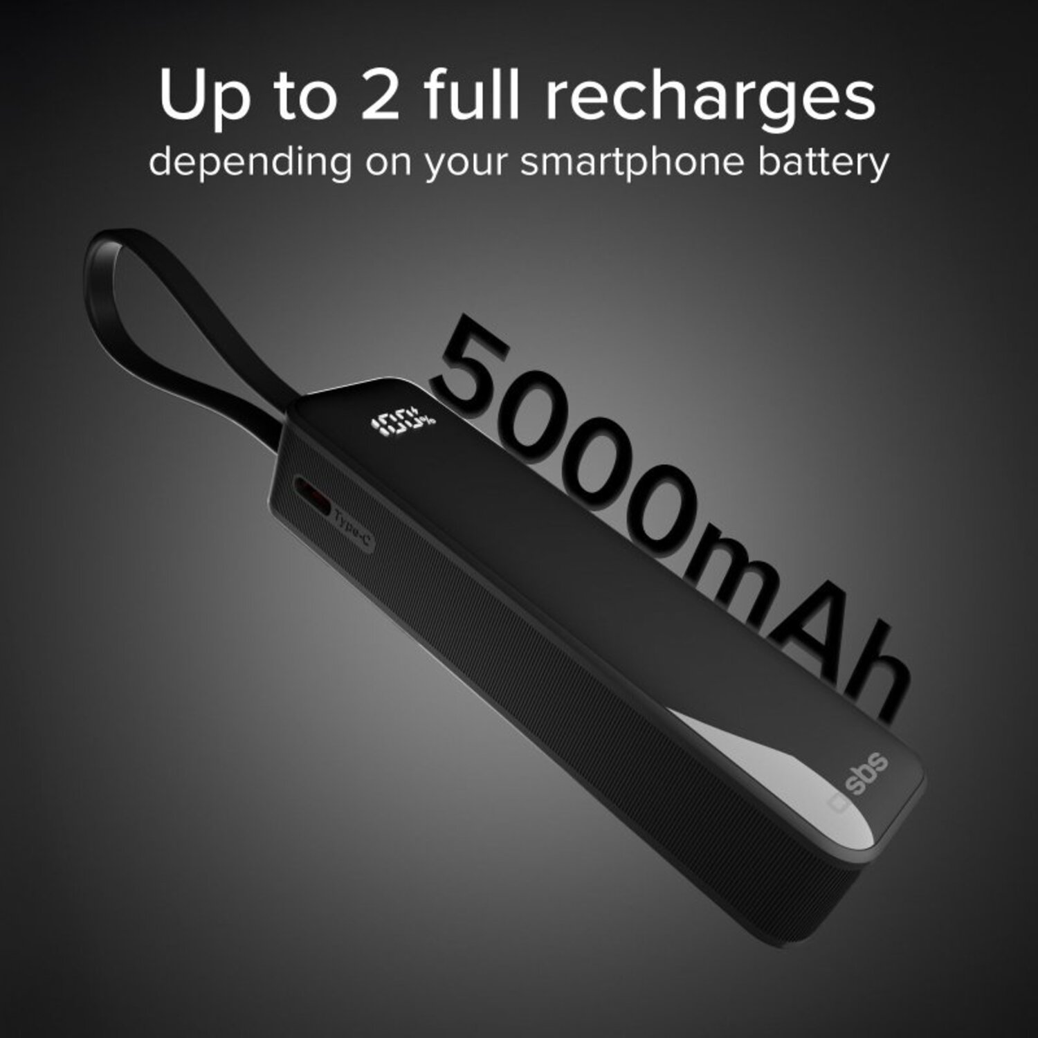 Une batterie externe noire avec un port Type-C, affichant 100% et une capacité de 5000mAh.