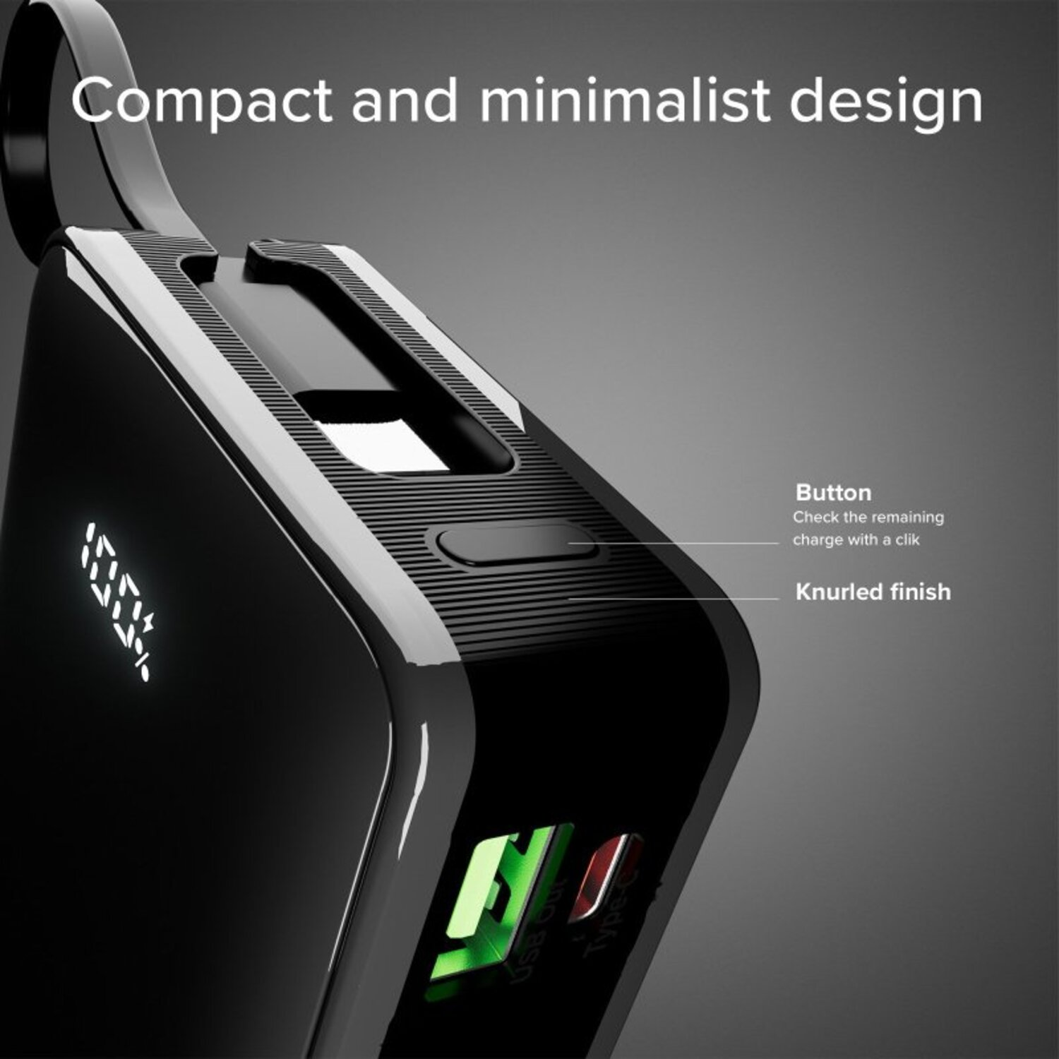Batterie externe noire avec affichage numérique indiquant 100 %. Elle possède un bouton, des ports USB et Type-C. Le design est compact et minimaliste.