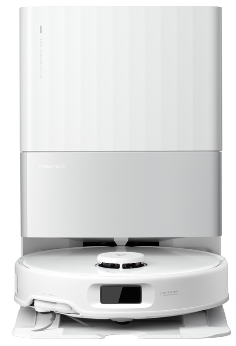 Słuchawki douszne w etui ładującym z etykietami.