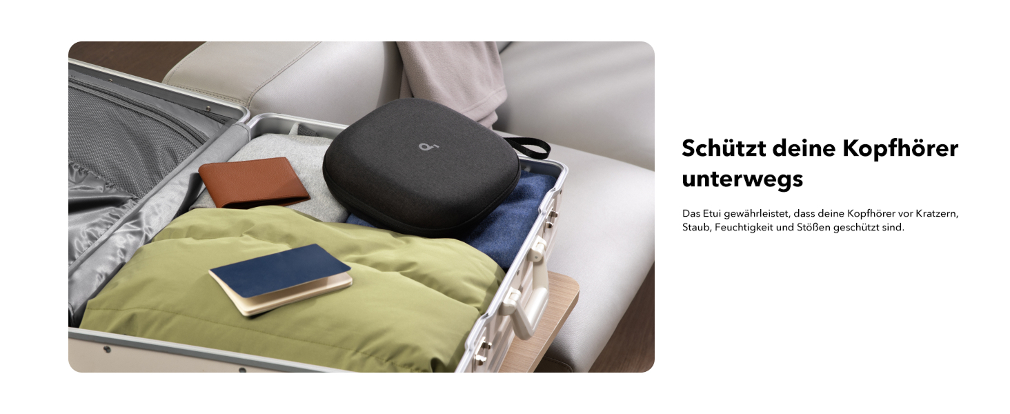 Ein Koffer mit Gegenständen, darunter ein Etui zum Schutz von Kopfhörern.