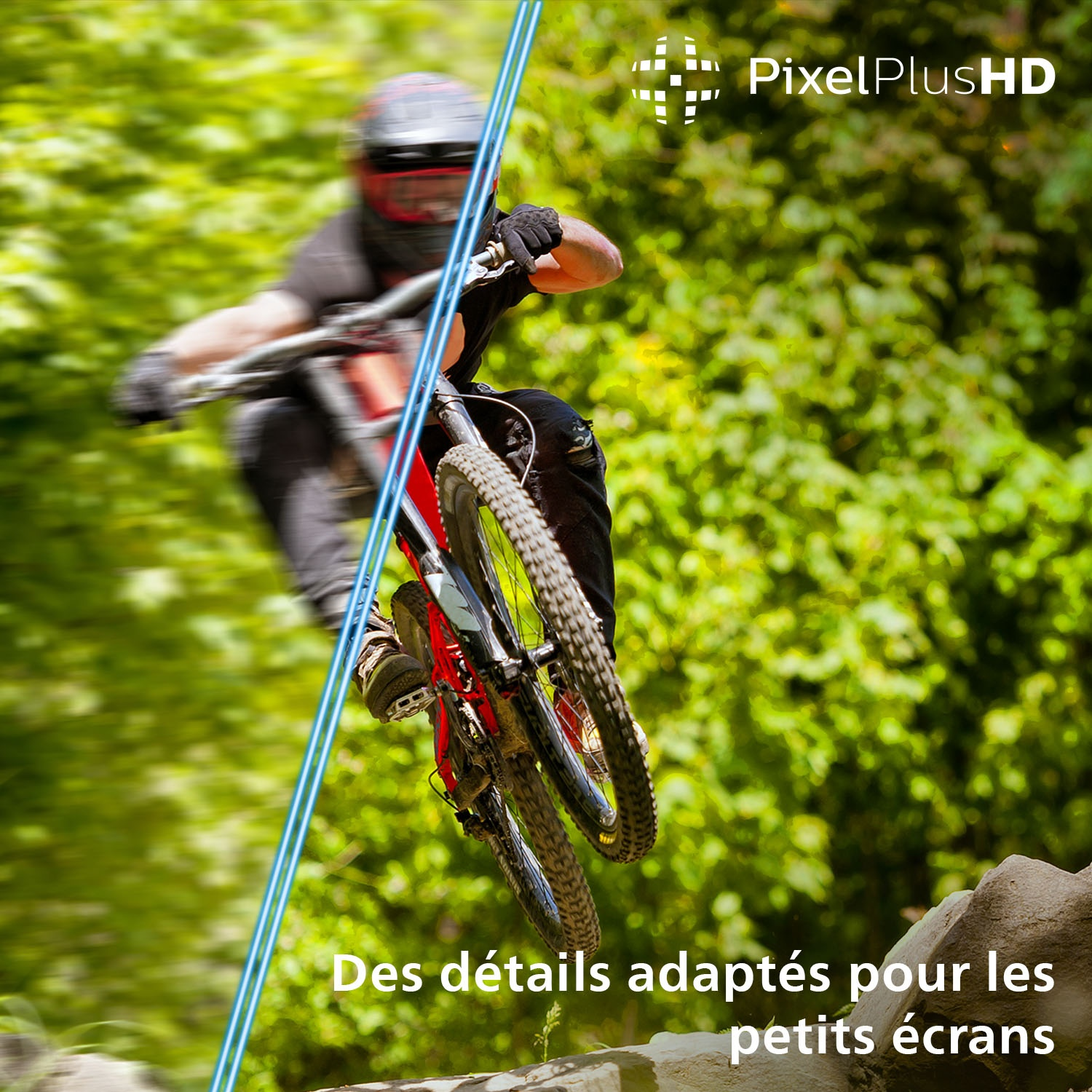 VTT en mouvement. Traînée de lumière bleue, fond vert.