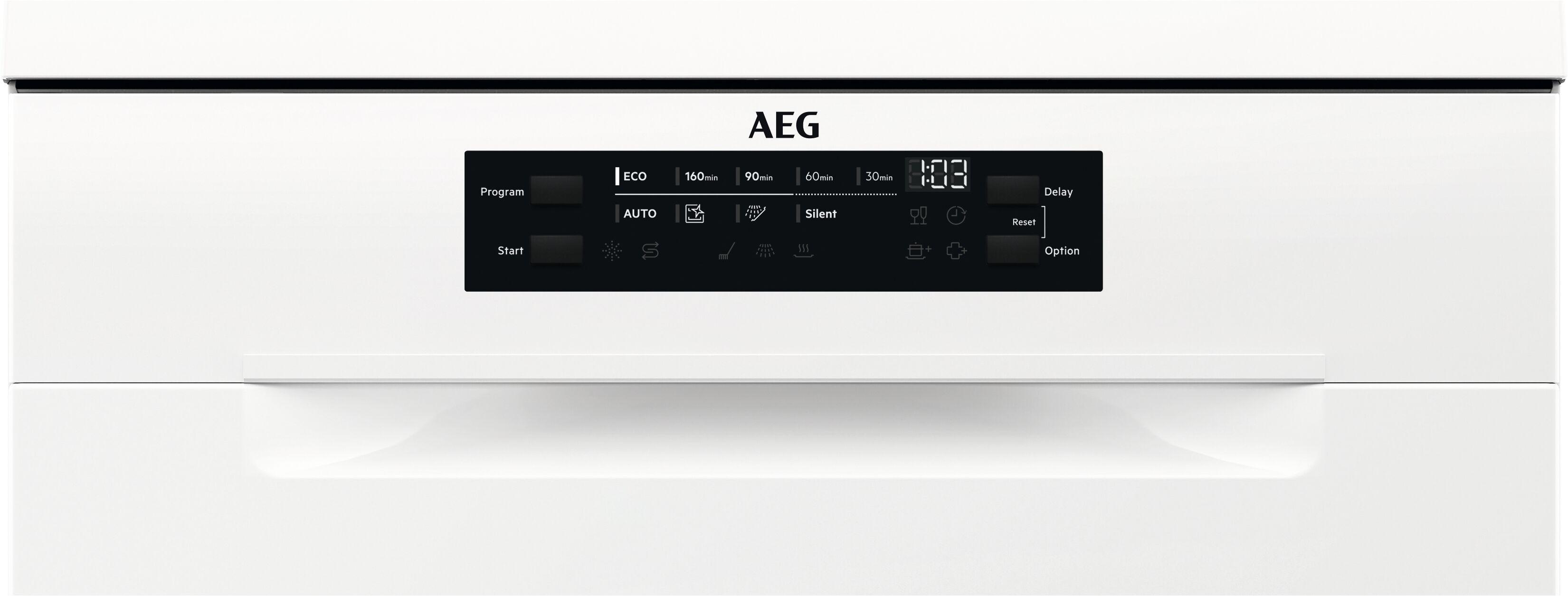 Weißes AEG-Geschirrspüler-Bedienfeld mit Programmen und Display.