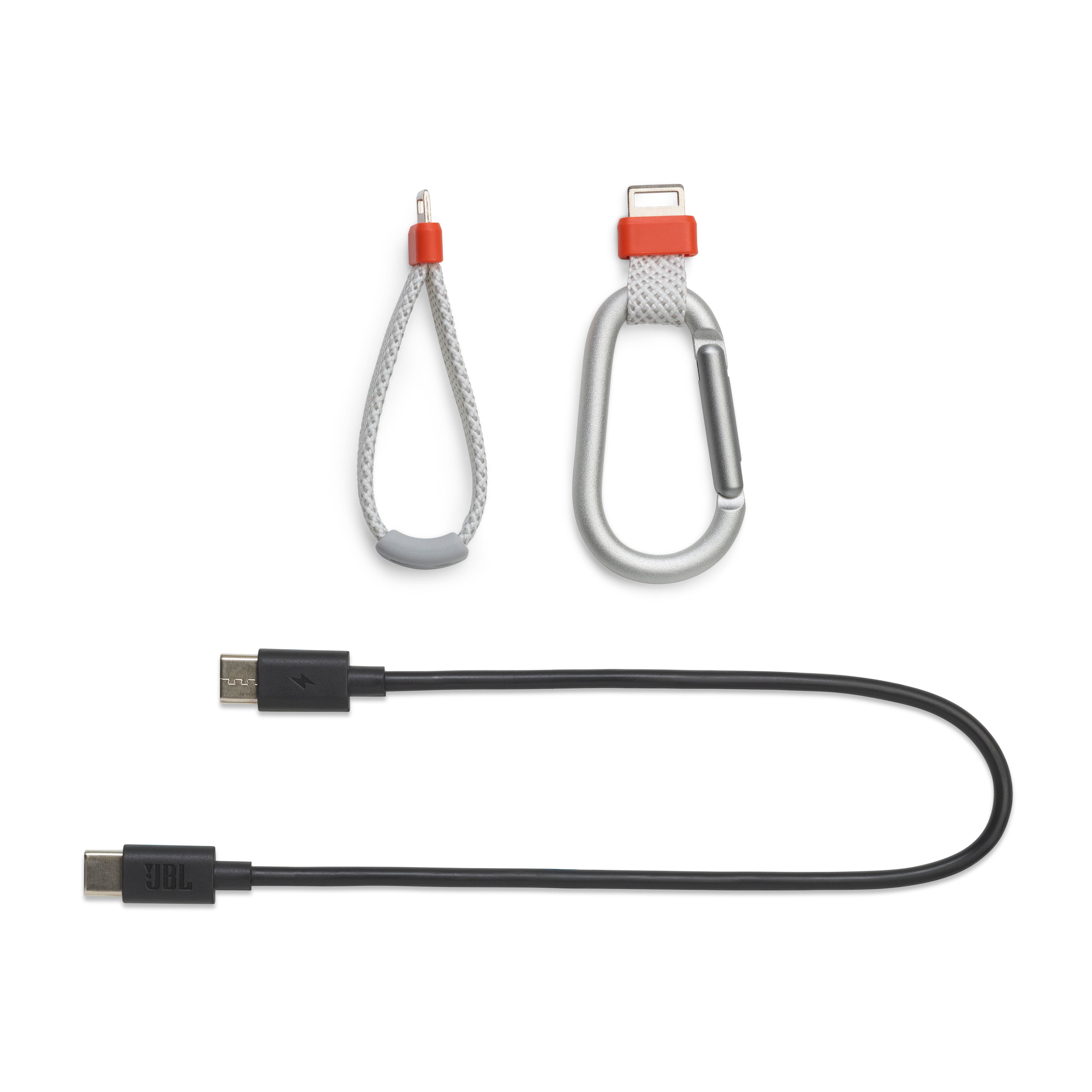 Zwei orangefarbene Artikel, ein Kabel und ein Karabiner mit grauem Riemen.