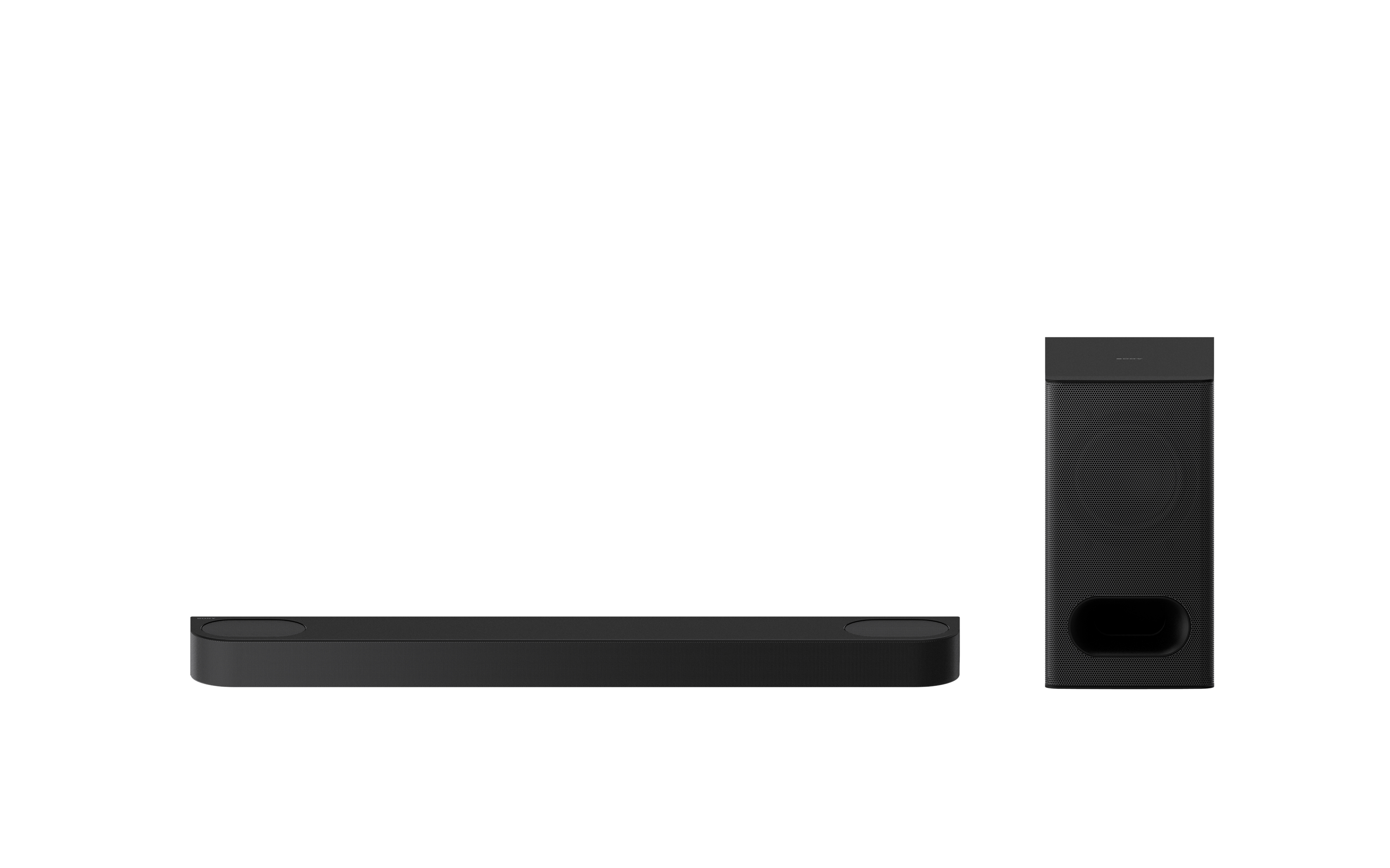 Eine schwarze Soundbar und ein Subwoofer nebeneinander auf weißem Hintergrund.