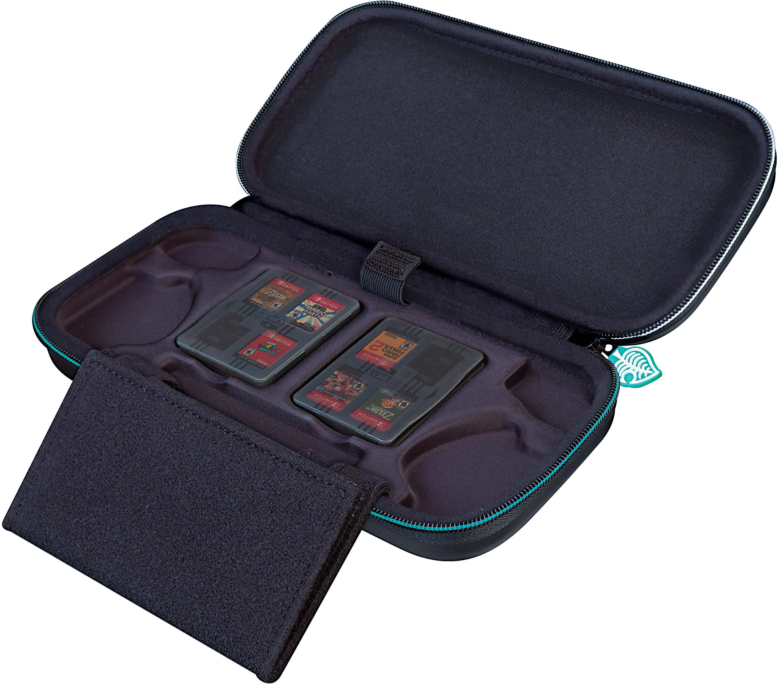 Schwarzes Switch-Etui mit Spielen und einem kleinen Beutel. Geöffnet, zeigt Spielkassetten und Zubehör.