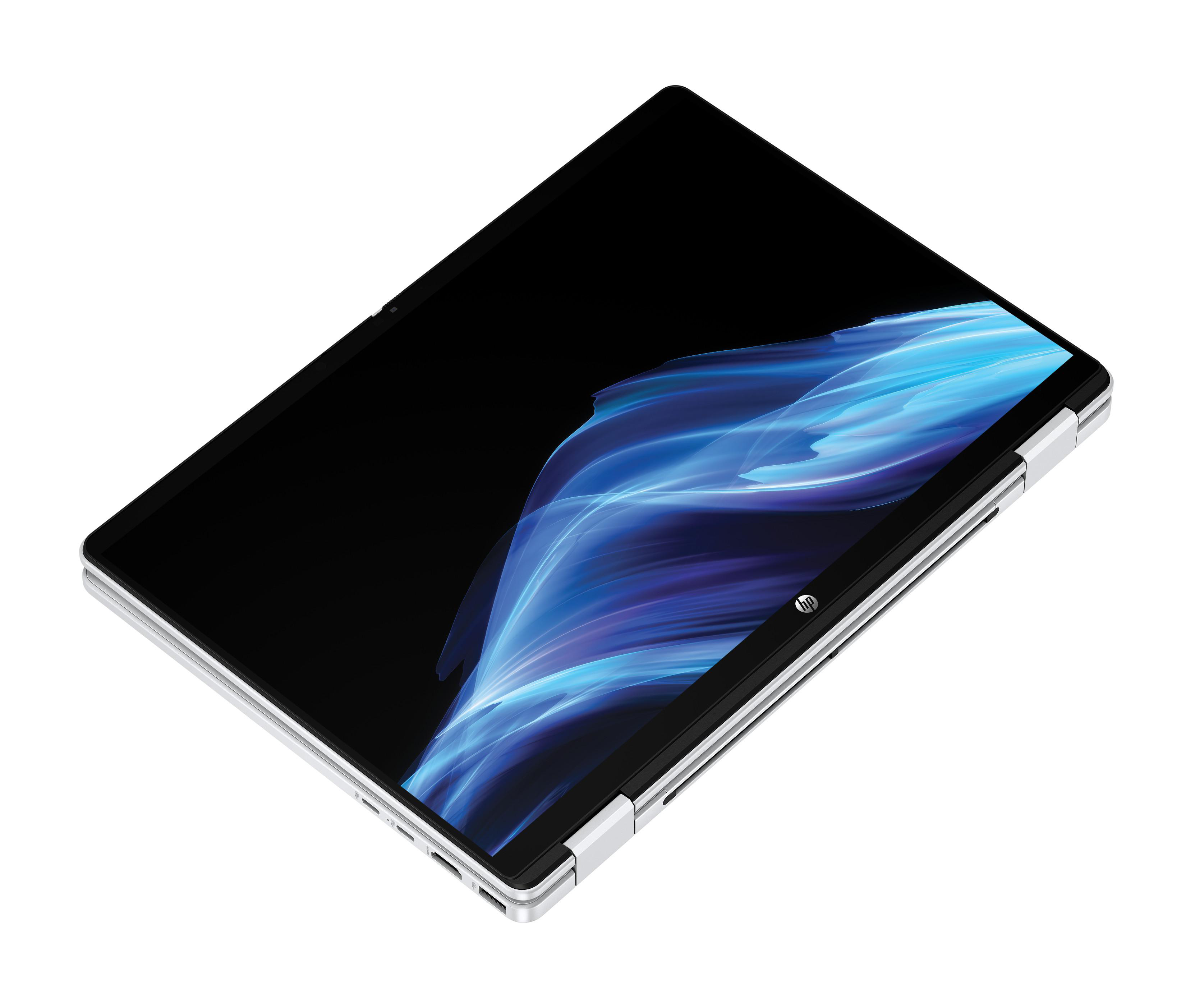 Silberner Laptop, im Winkel geöffnet, zeigt ein blau-weißes abstraktes Design auf dem Bildschirm.