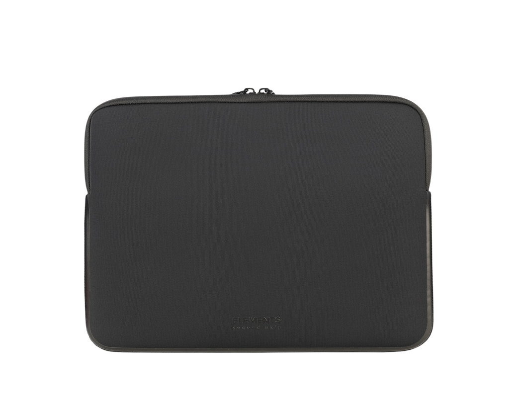 Eine schwarze Laptoptasche mit Reißverschluss und dem Markennamen 'ELEMENTS', schwarzer Hintergrund.