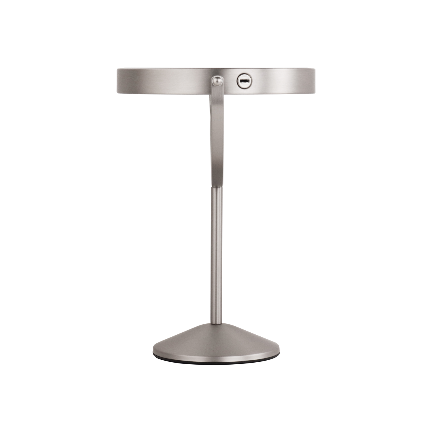 Zilveren metalen bureaulamp, ronde bovenkant, verstelbare arm en ronde basis. Witte achtergrond.
