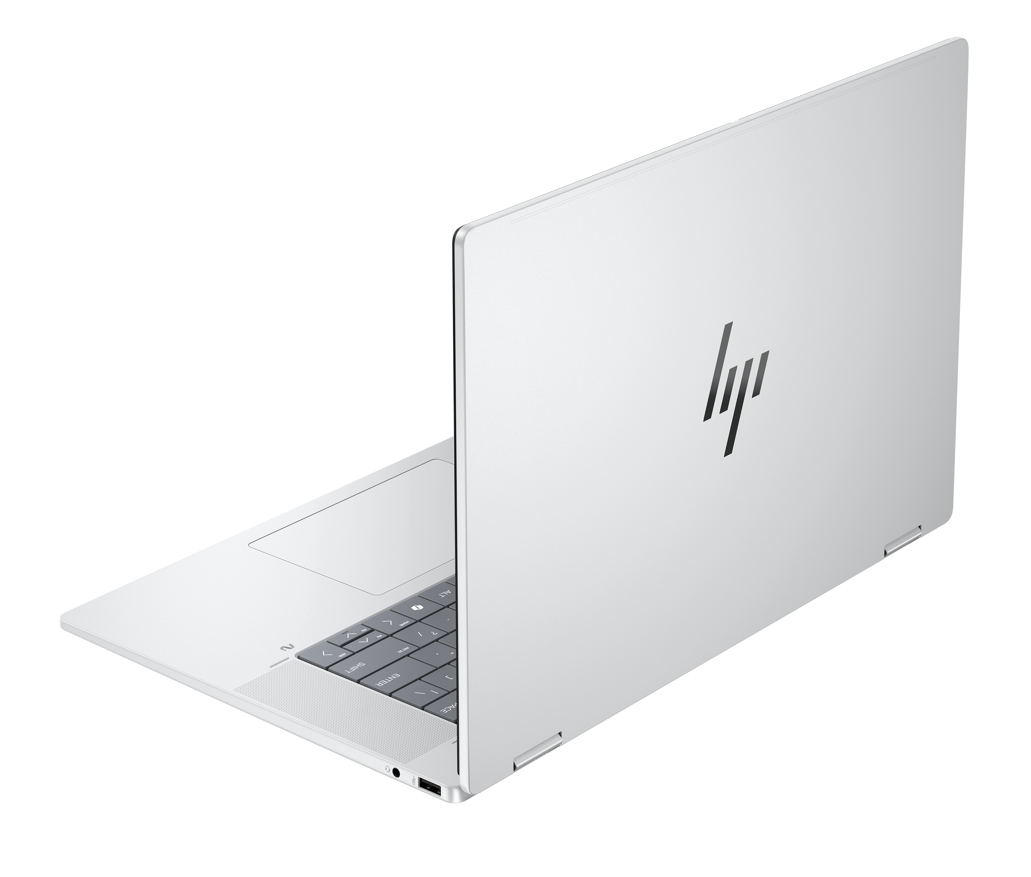 Weißer Laptop, offen, angewinkelte Ansicht, Tastatur, Touchpad und offener Bildschirm. HP-Logo sichtbar.