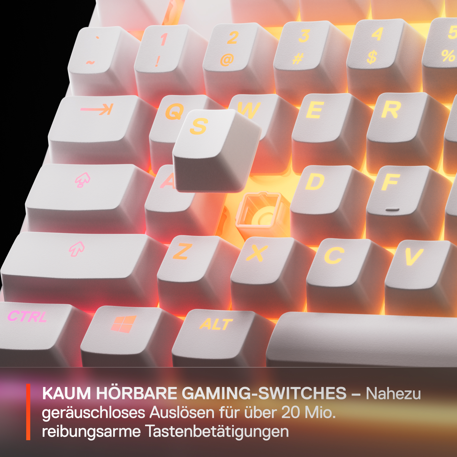 Nahaufnahme einer weißen Gaming-Tastatur mit beleuchteten Tasten. Die Keycaps sind weiß und orange.