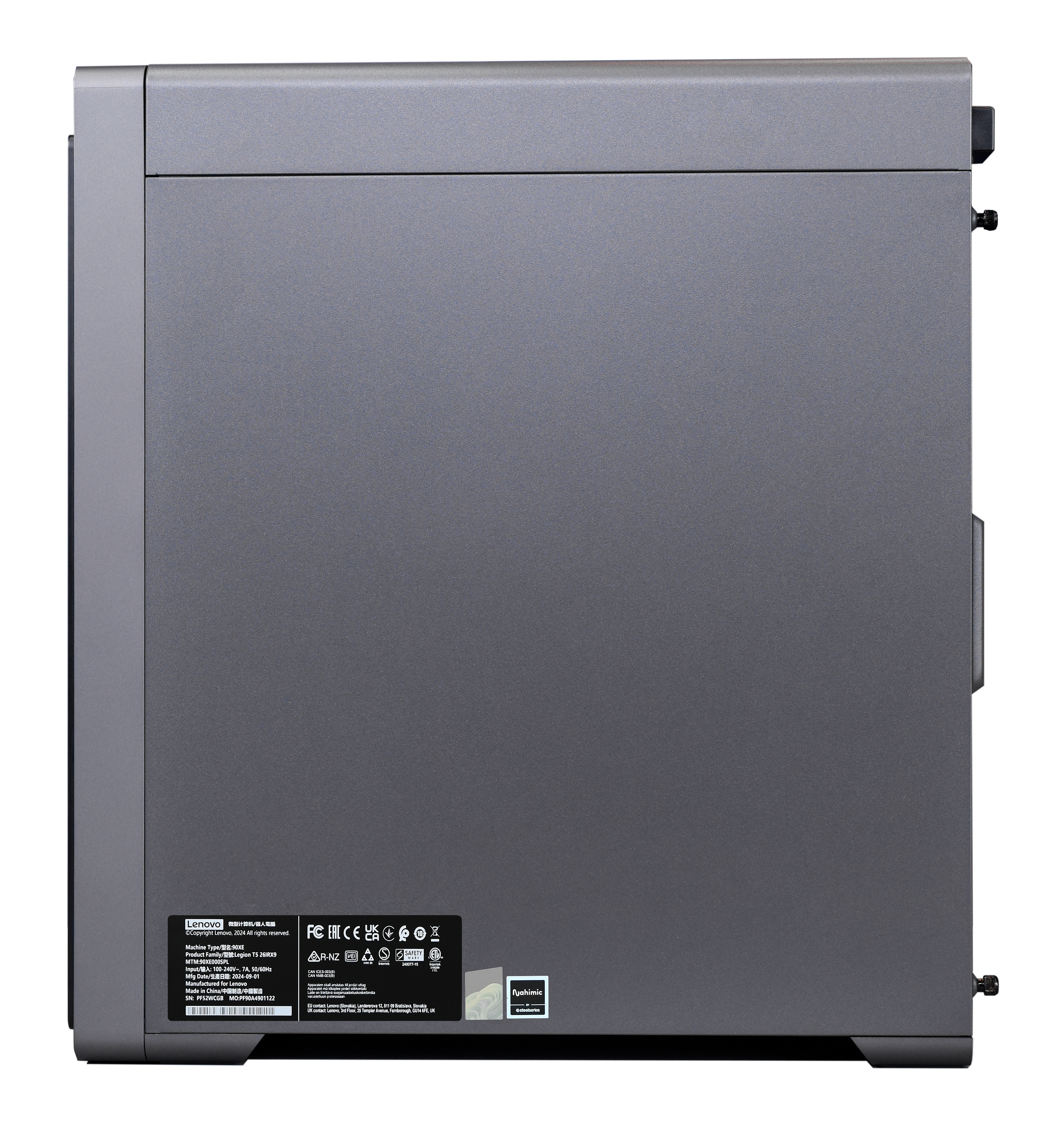 Komputer do gier, widok z boku, czarna obudowa, białe tło.