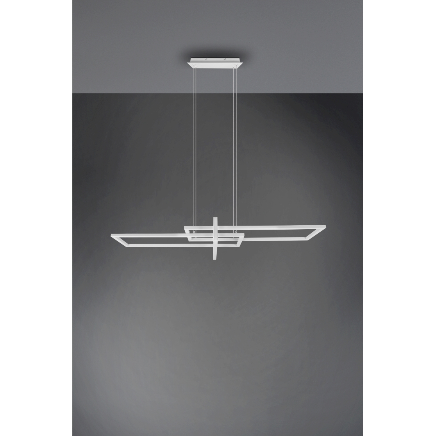 Una lampada a sospensione moderna bianca con base rettangolare e forma geometrica.