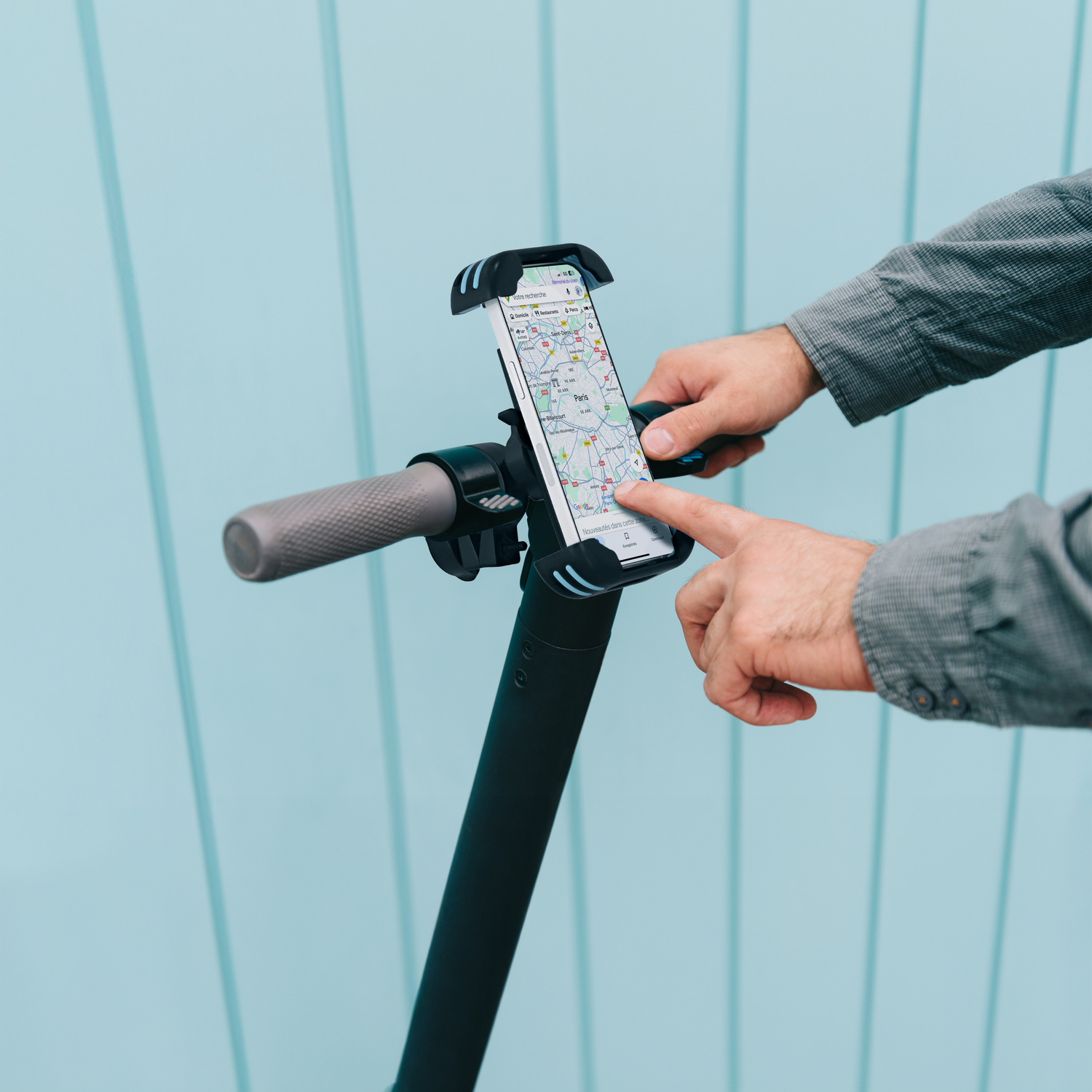 TNB UMBIKE6 Telefoonhouder Zwart