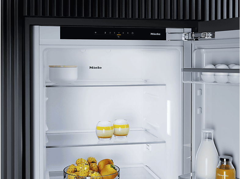 MIELE K 7327 D Kühlschrank (204 l, D, 1221 mm hoch}, Weiß)