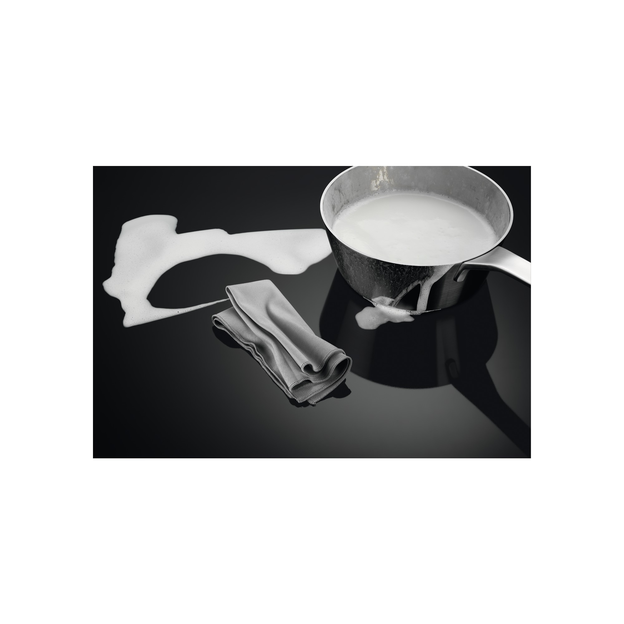 AEG Taque induction TK95II08FB Flex Bridge