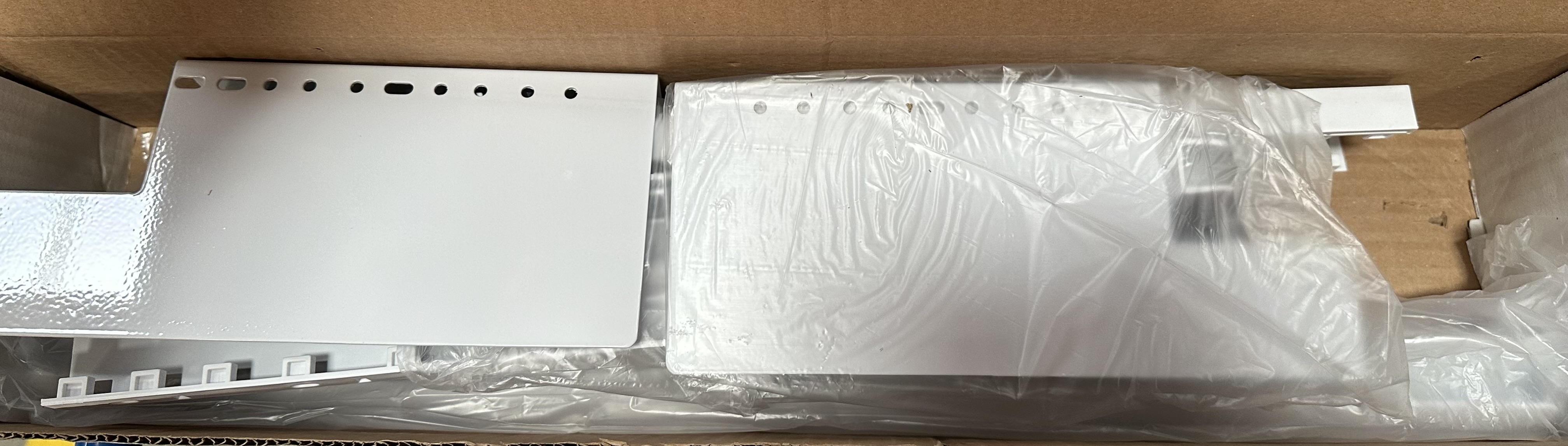 OUTLET Łącznik BEKO PSKS Slim Biały