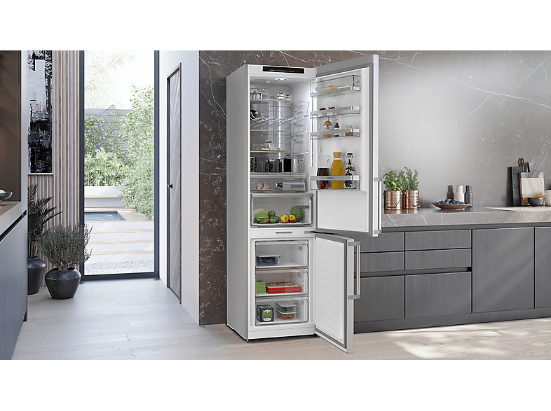 SIEMENS KG39NAIAU iQ500 Kühlgefrierkombination (A, 363 l, 2030 mm hoch, Gebürsteter Stahl AntiFingerprint)