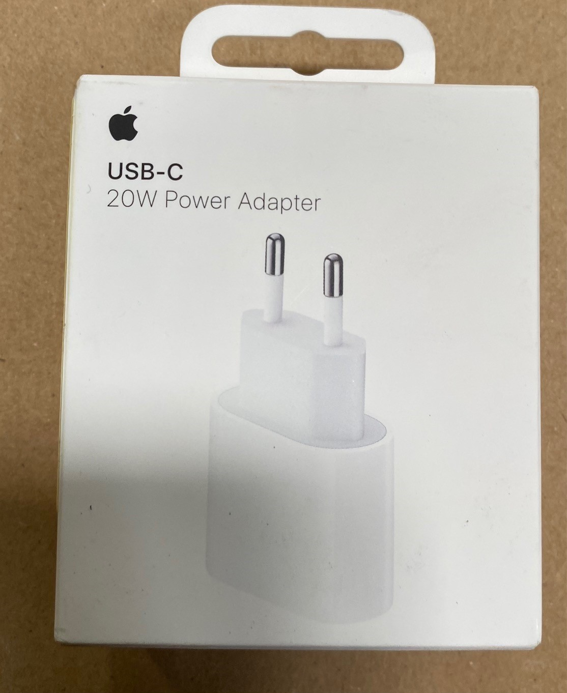 OUTLET Zasilacz (ładowarka) USB-C APPLE o mocy 20 W MUVV3ZM/A Biały