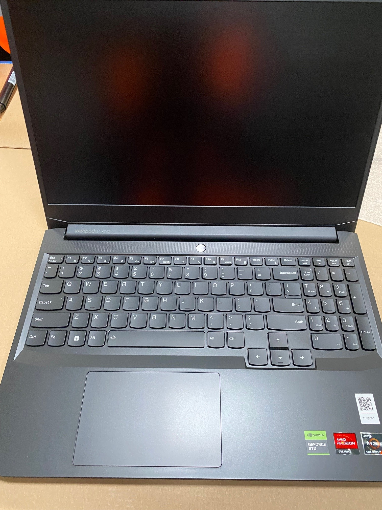OUTLET Laptop LENOVO IdeaPad Gaming 3 15ACH6 FHD Ryzen 5 5500H/16GB/512GB SSD/RTX2050 4GB Czarny (Shadow Black) / AMD Ryzen™ 5 5500H / 16 GB RAM / 512 GB SSD / GeForce RTX™ 2050 / Brak systemu Czarny