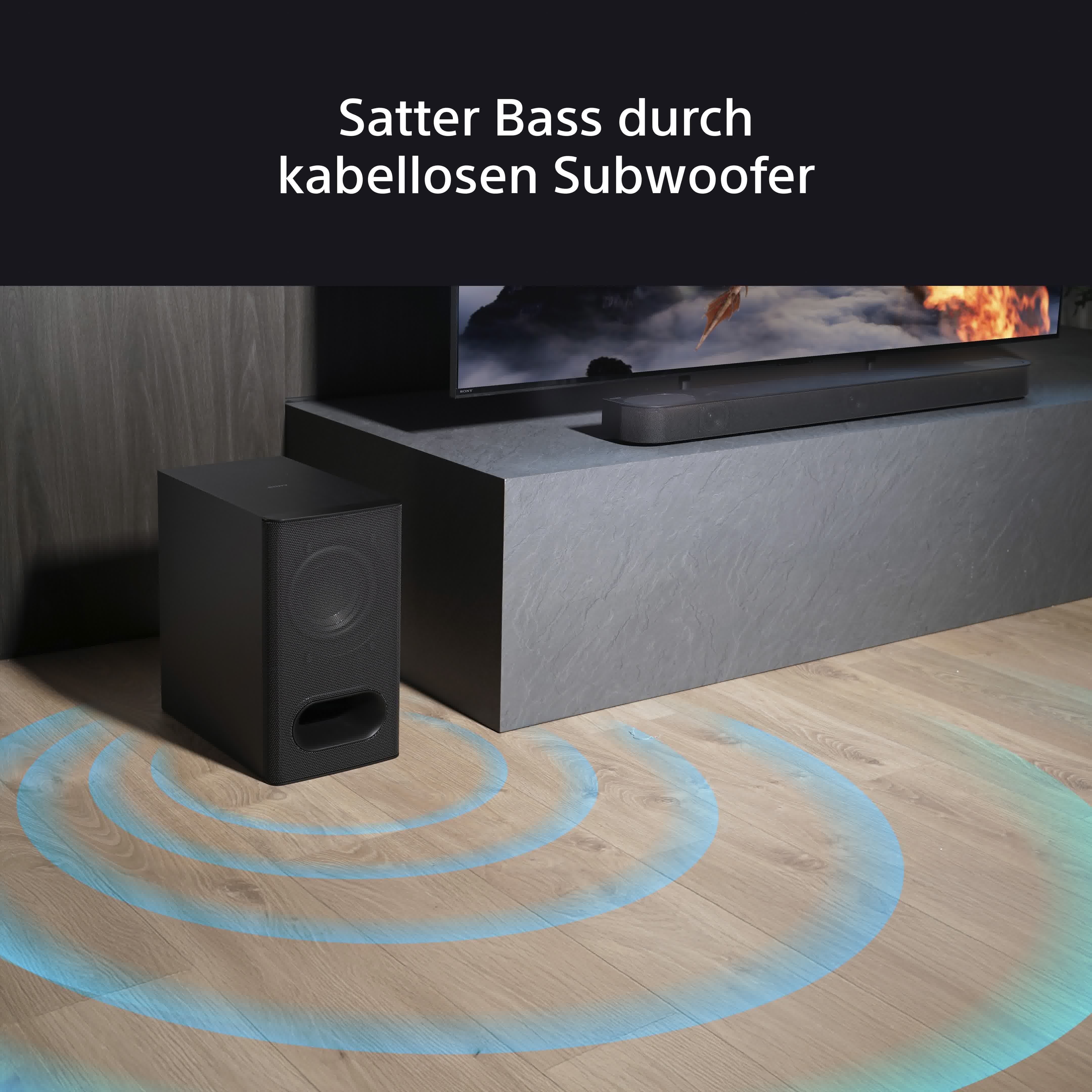 Schwarzer Subwoofer, Soundbar und TV-Setup. Blaue Schallwellen auf dem Boden.