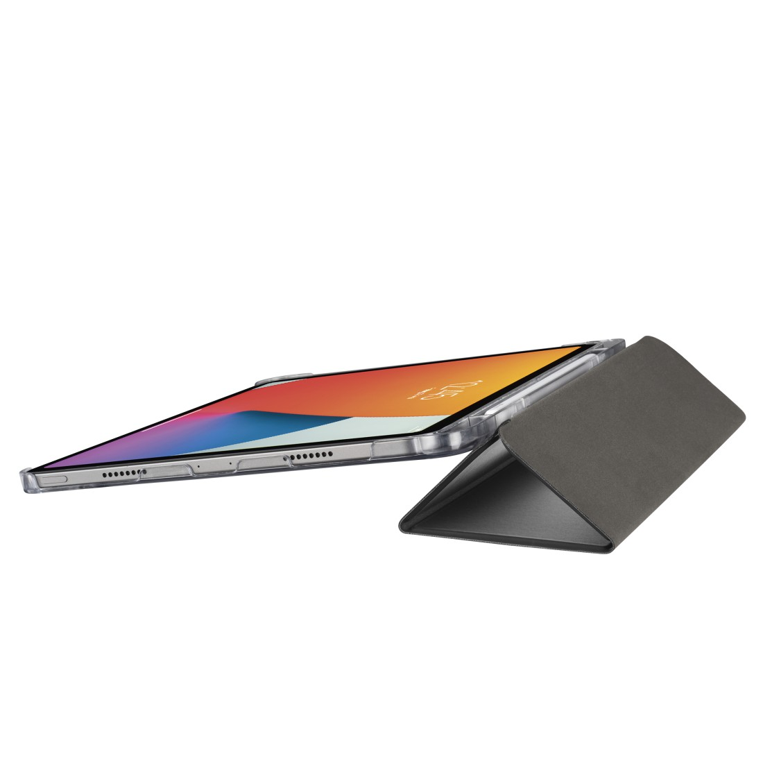 Tablet in einer Hülle aufgestellt, zeigt einen orange-blauen Startbildschirm.