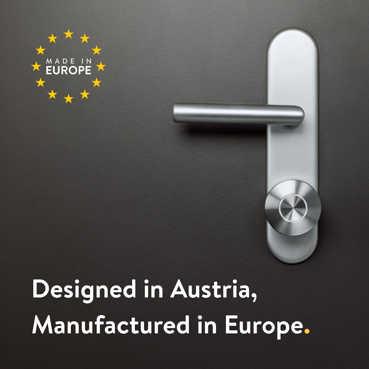Manija de puerta con diseño circular, bandera europea y texto.