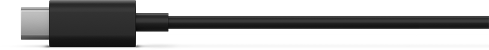 Egy fekete HDMI kábel, bal oldalon egy csatlakozóval és a jobb oldalon egy kábellel.