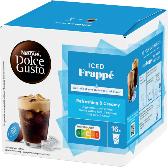 Boîte de Frappé glacé. Il y a une tasse de café avec des glaçons. Le fond est blanc et bleu.