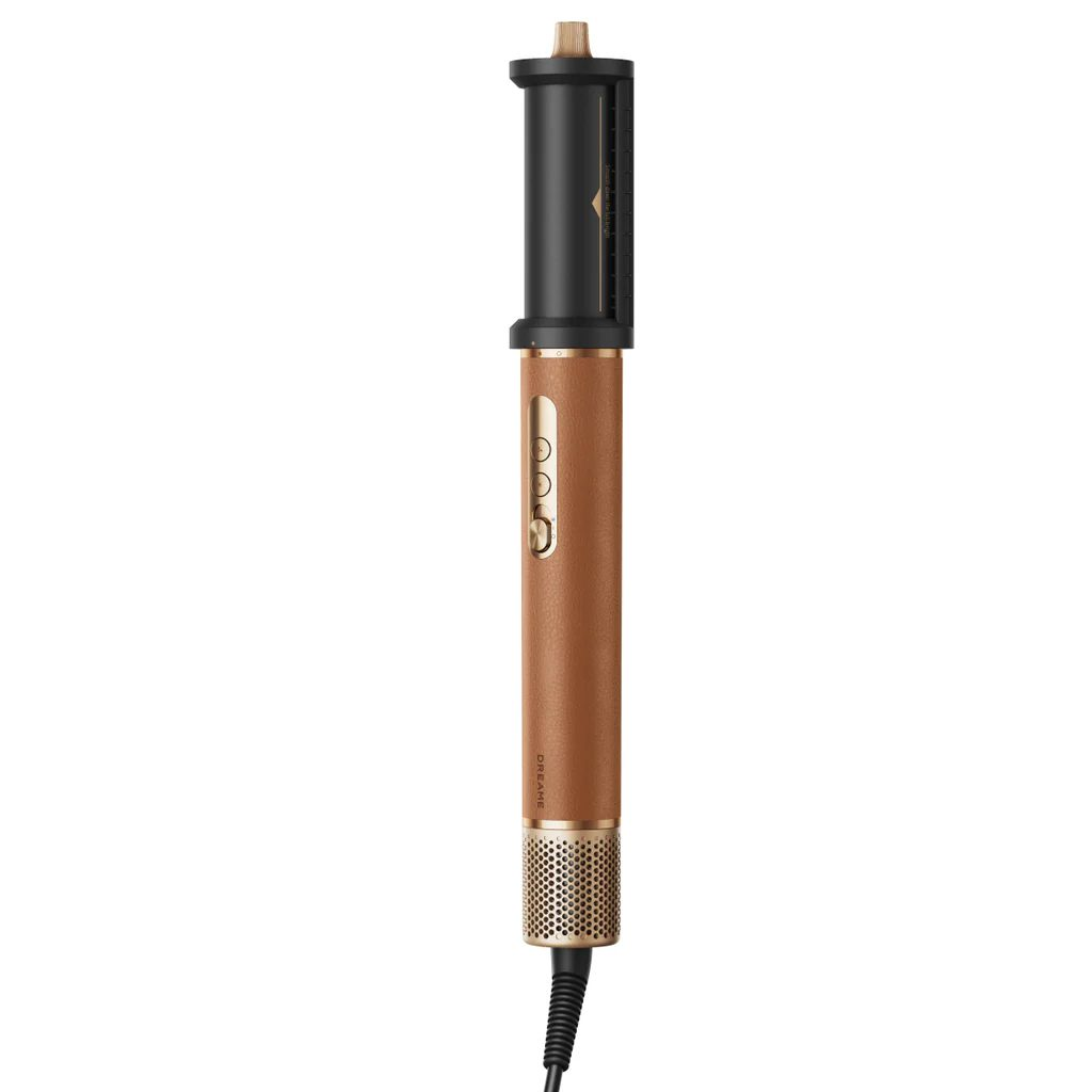 Herramienta marrón para peinar el cabello con una parte superior negra y una base de malla dorada. Cable negro.