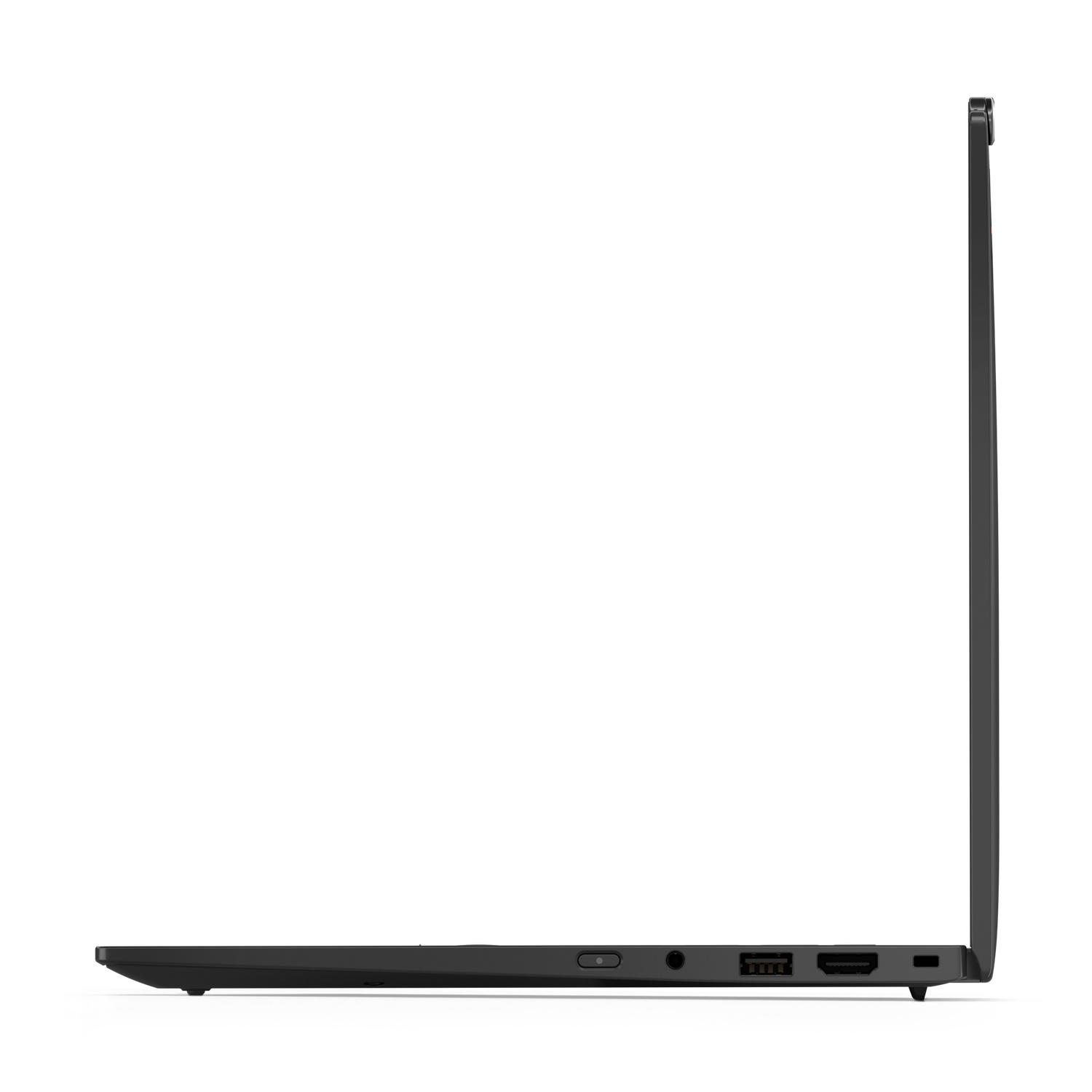 Een close-up van een zwart oppervlak met diverse poorten. Poorten zijn onder andere USB, HDMI en Ethernet.
