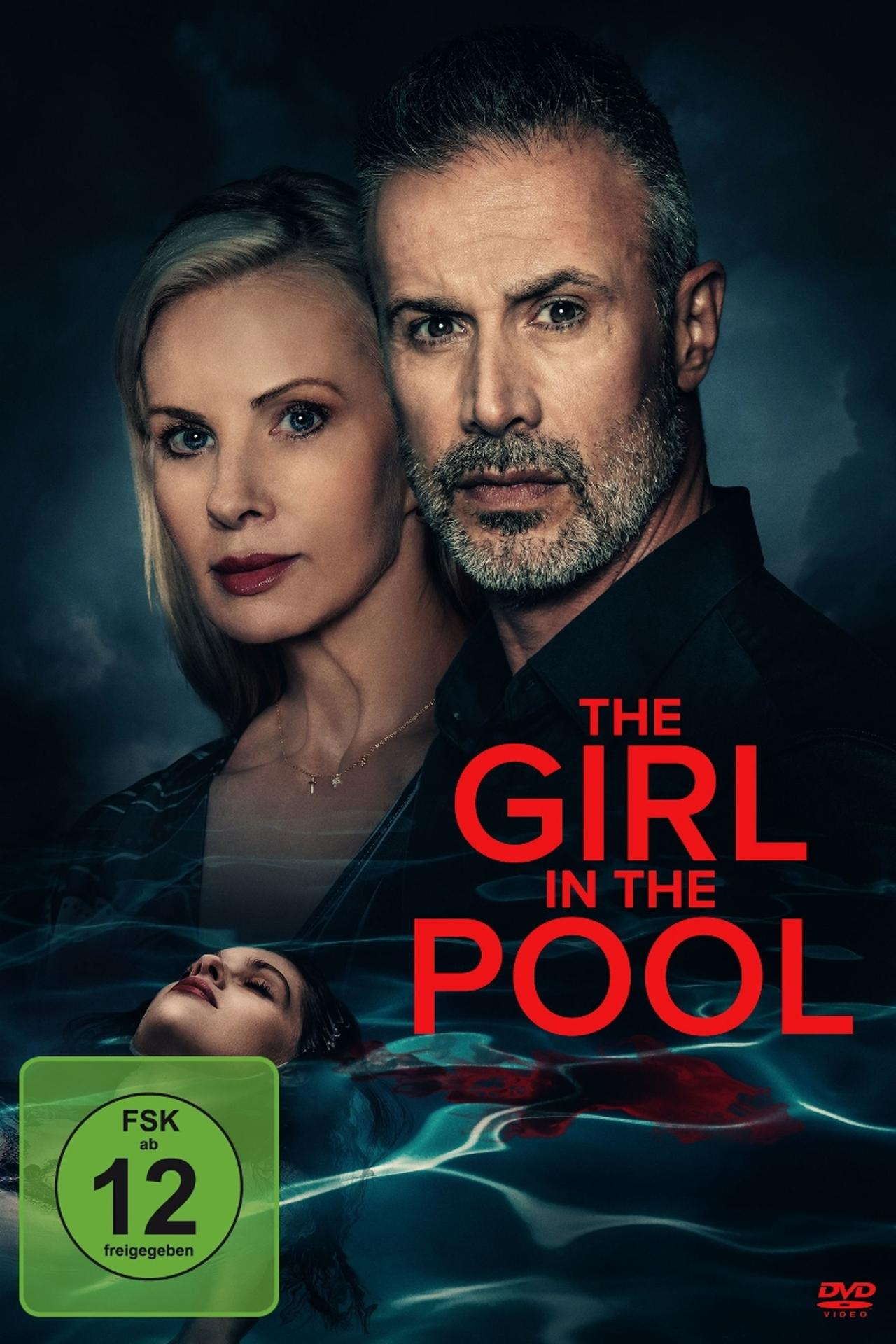 DVD-Cover von 'The Girl in the Pool', Mann und Frau schauen in die Kamera, ein Mädchen im Wasser.