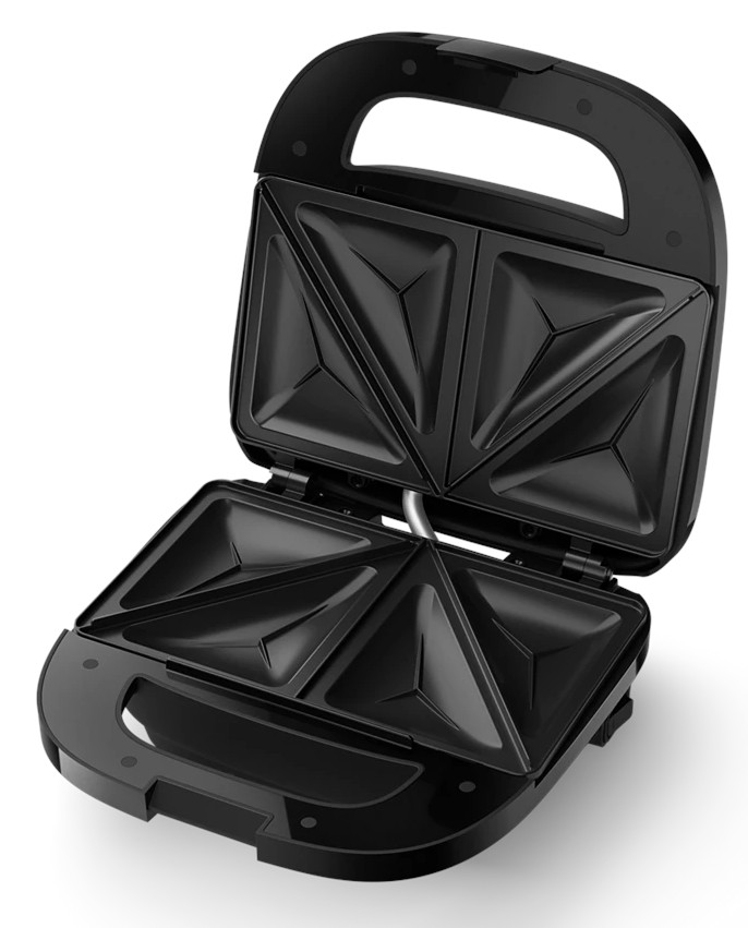 Otwarta czarna opiekacz do kanapek. Ma trzy trójkątne przegródki na kanapki.