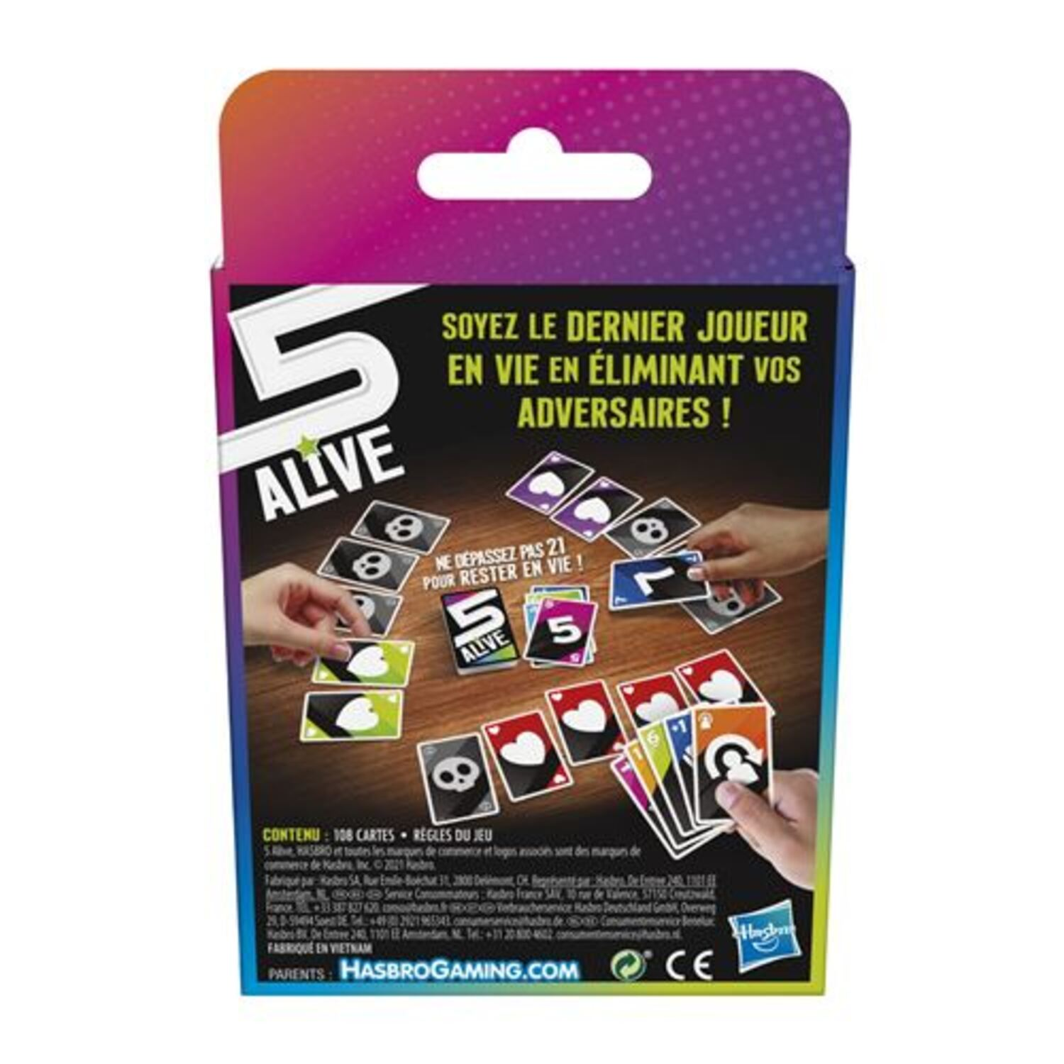 Een speldoos toont kaarten en handen die een kaartspel spelen met de tekst '5 ALIVE' en regels.