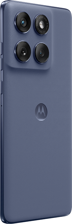 Kék okostelefon, négy kamerával a hátoldalon, Motorola logóval.