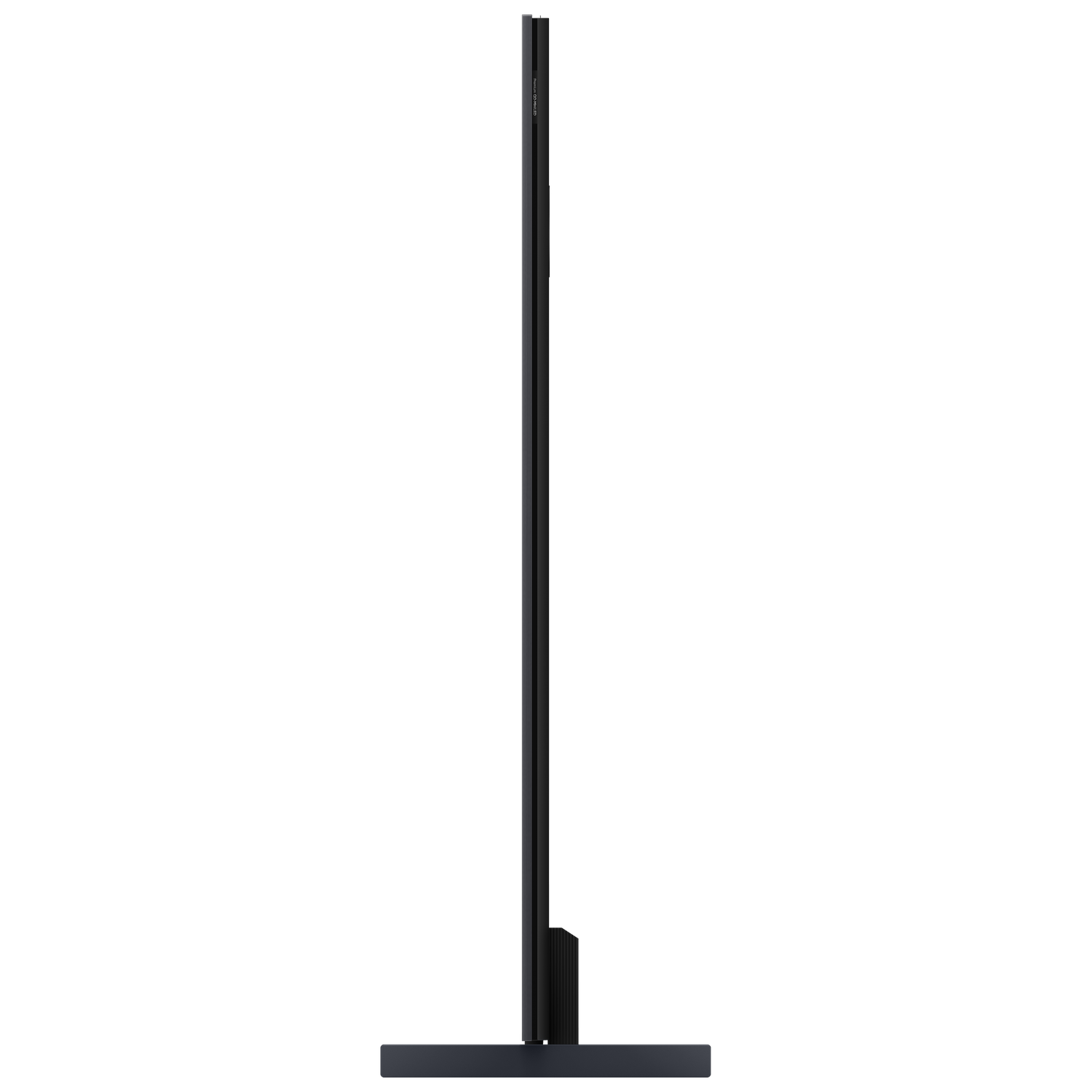Een slanke, zwarte tv staat op een zwarte voet. Het scherm is niet zichtbaar.