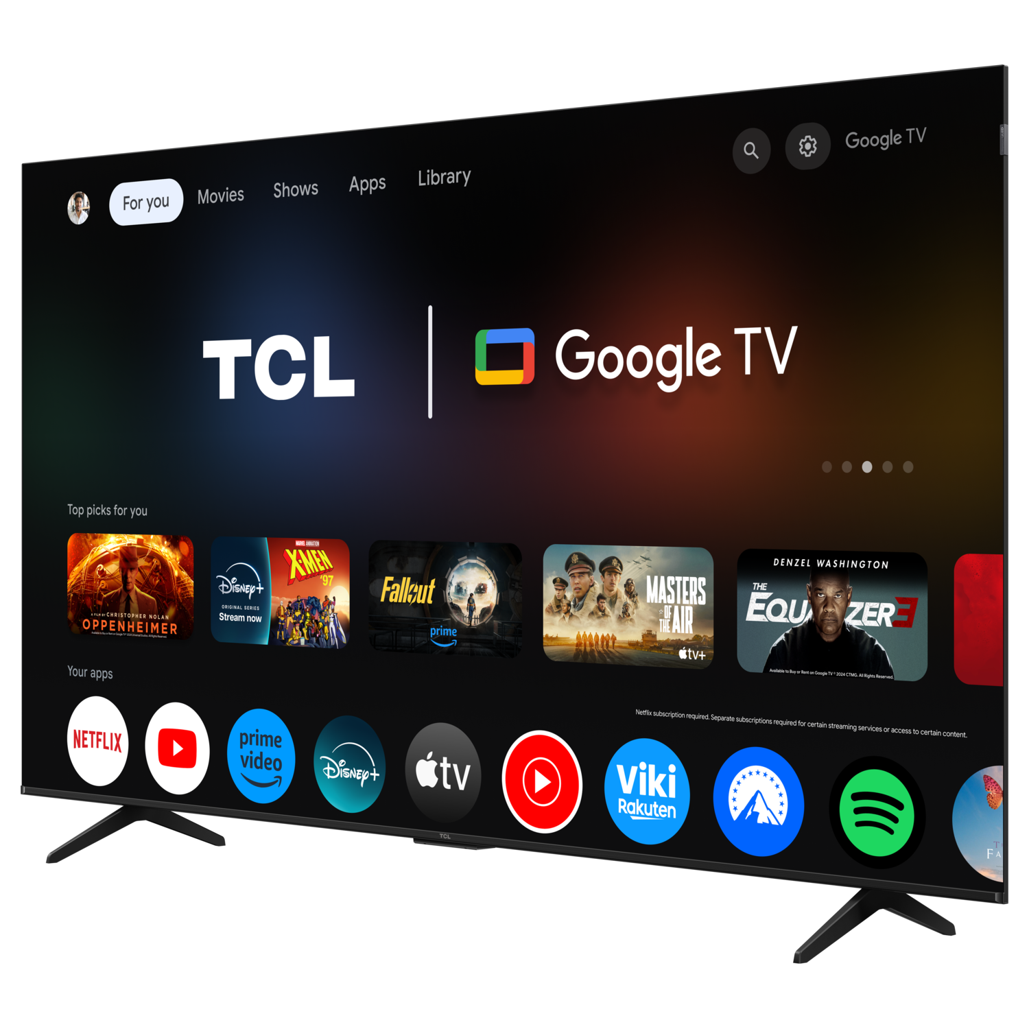TCL Google TV-scherm met apps en films, zwarte lijst en standaard tegen een donkere achtergrond.