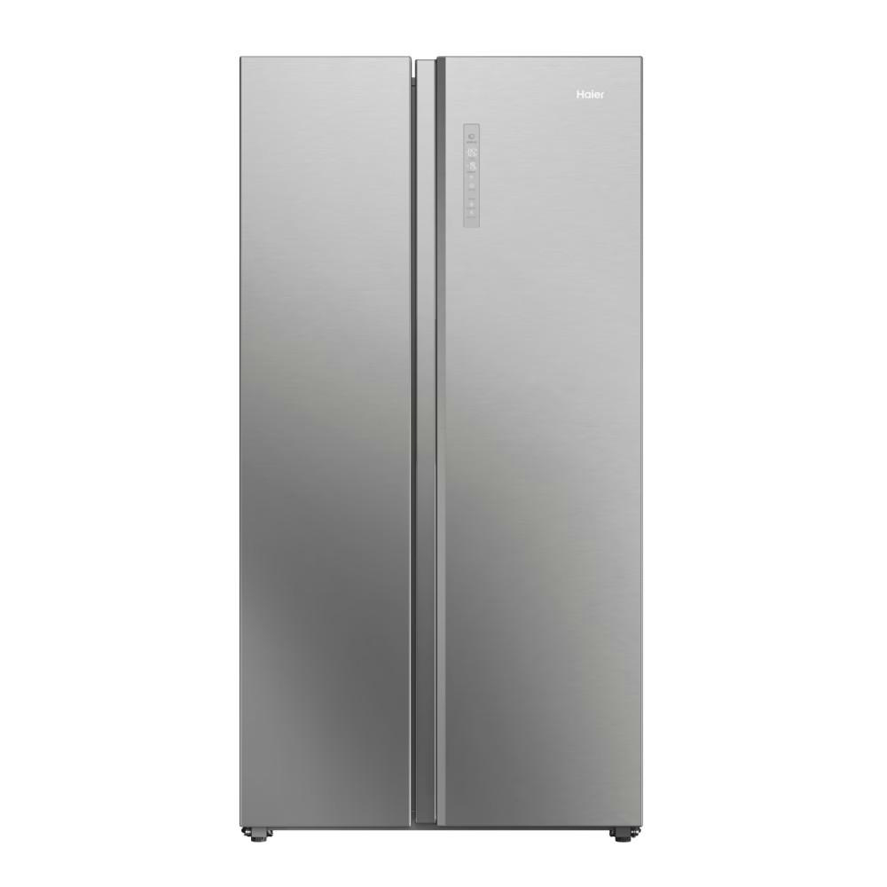 Silberfarbener Haier Side-by-Side-Kühlschrank mit zwei Türen und Digitalanzeige.