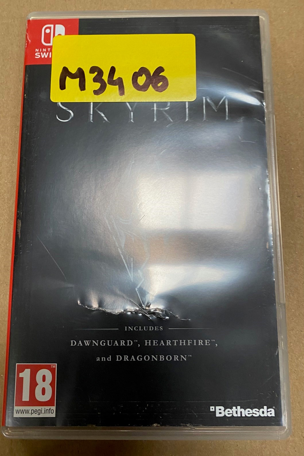 Żelazko parowe z generatorem pary Philips.