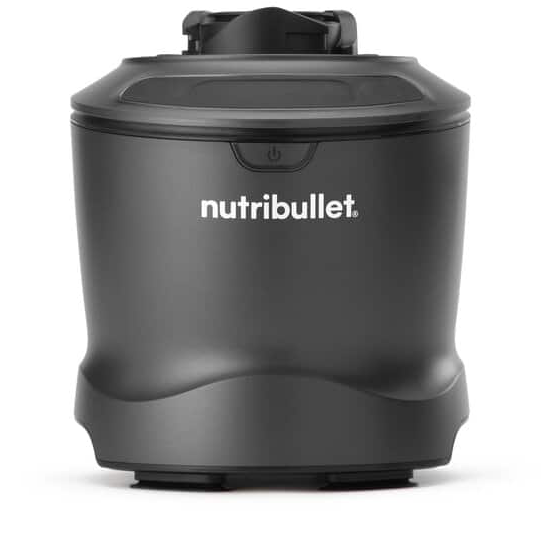 Fekete Nutribullet alap. Az alapon egy bekapcsológomb van. Fehér háttér.