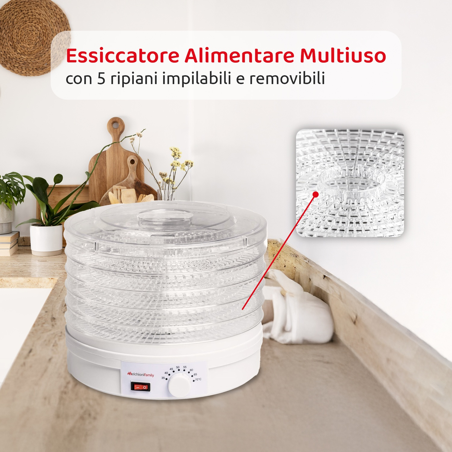 Essiccatore alimentare con 5 vassoi rimovibili. L'essiccatore è bianco con coperchio trasparente.