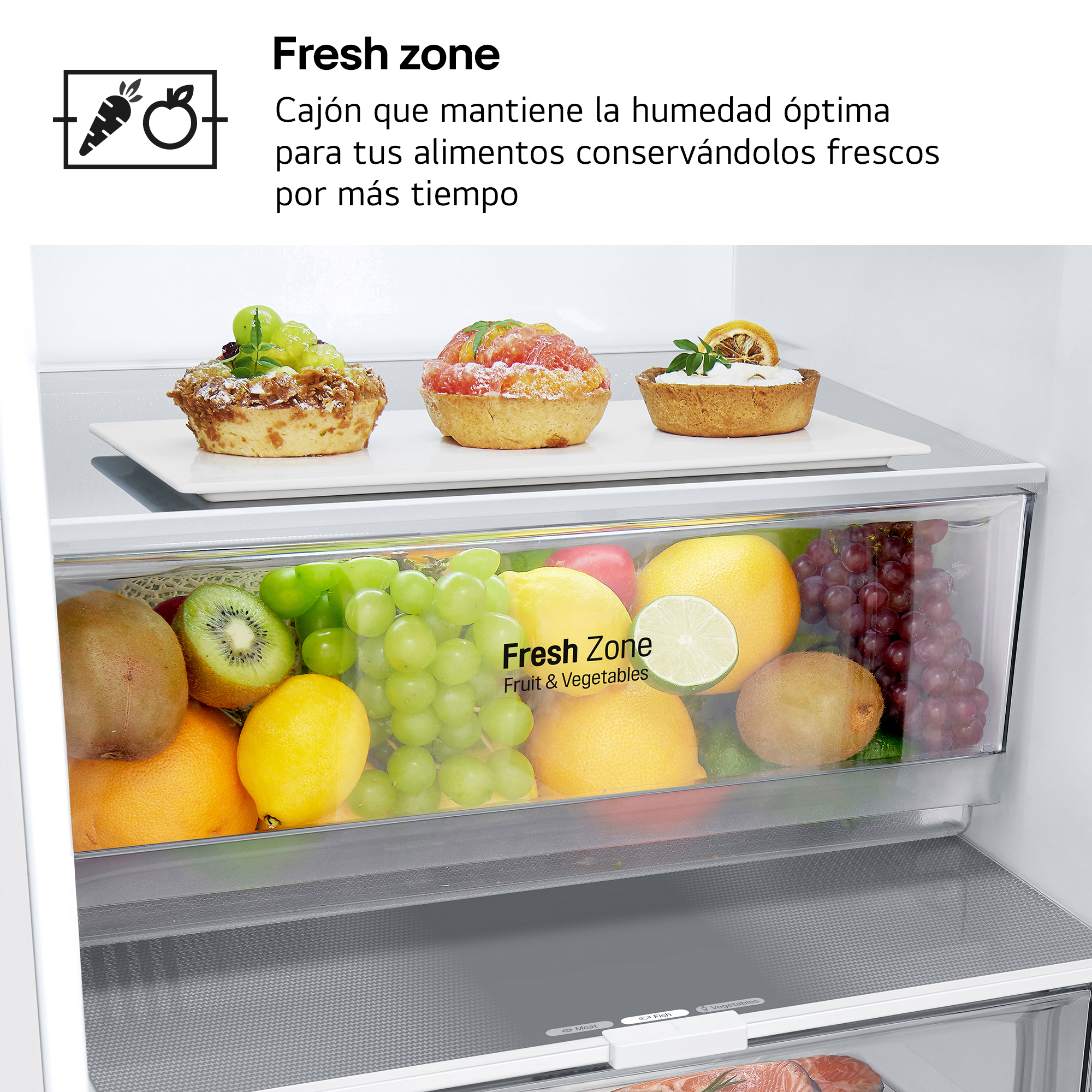Un cajón de nevera con frutas y verduras, y pasteles.