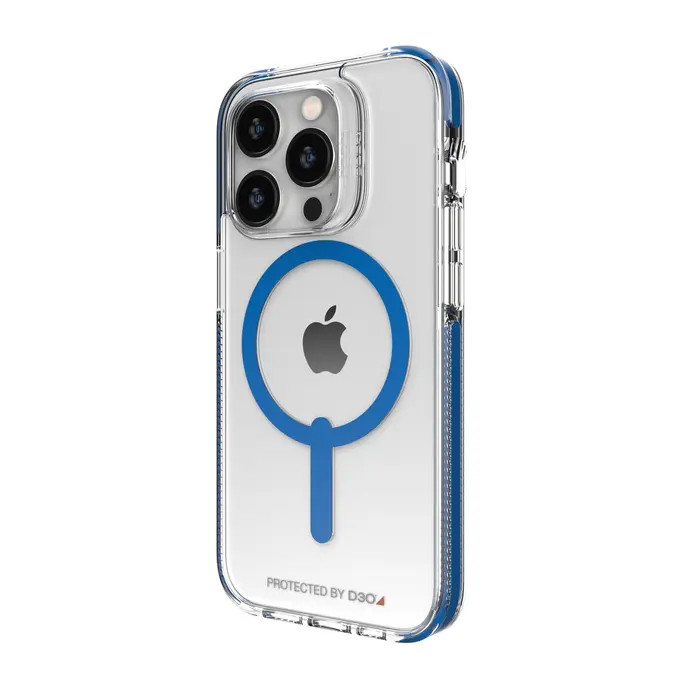 Mavi bir MagSafe halkası ve şeffaf bir arka kısma sahip şeffaf bir telefon kılıfı, içinde bir iPhone ile.