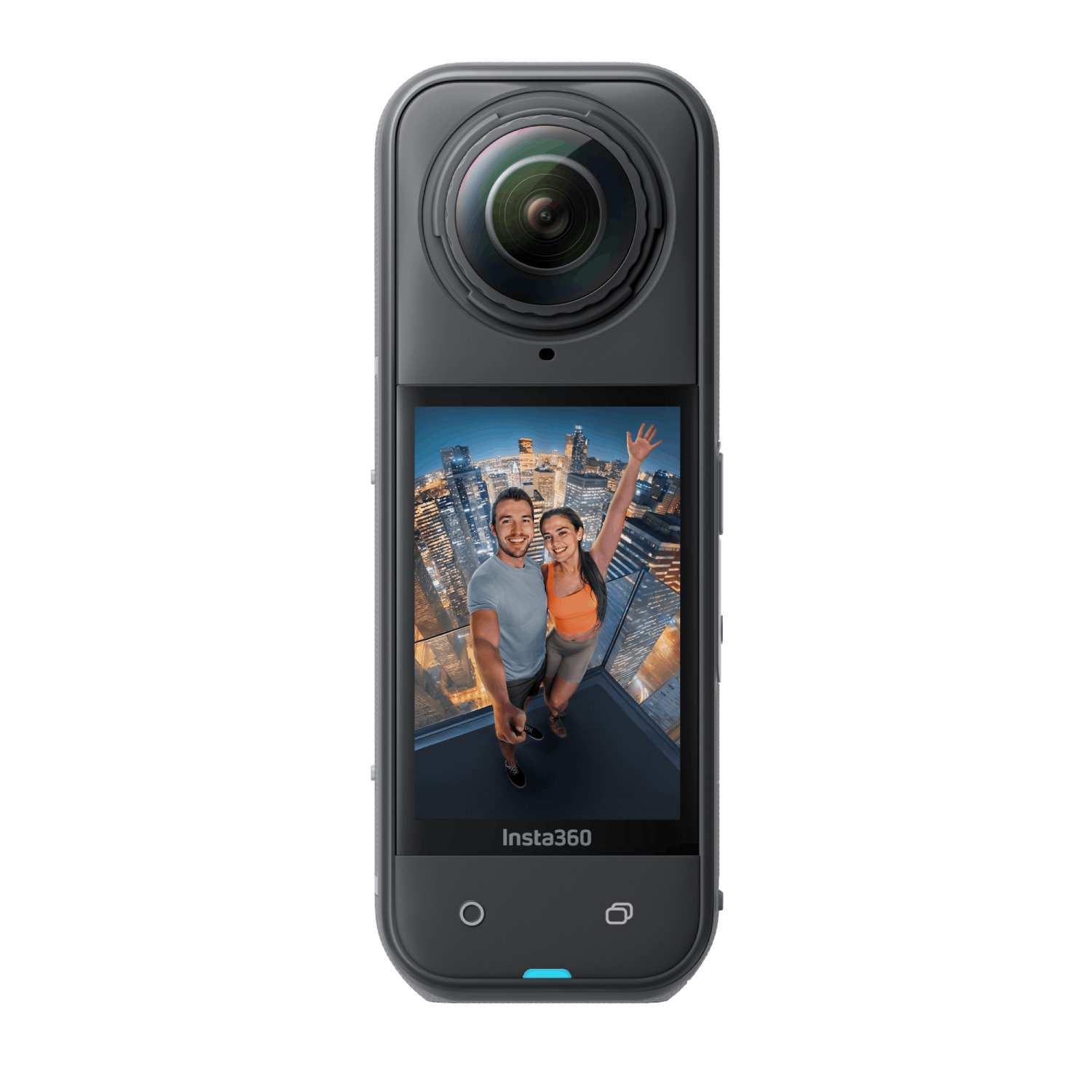 Cámara Insta360, negra, con una pantalla que muestra a una pareja haciéndose un selfie con vistas a la ciudad de fondo.