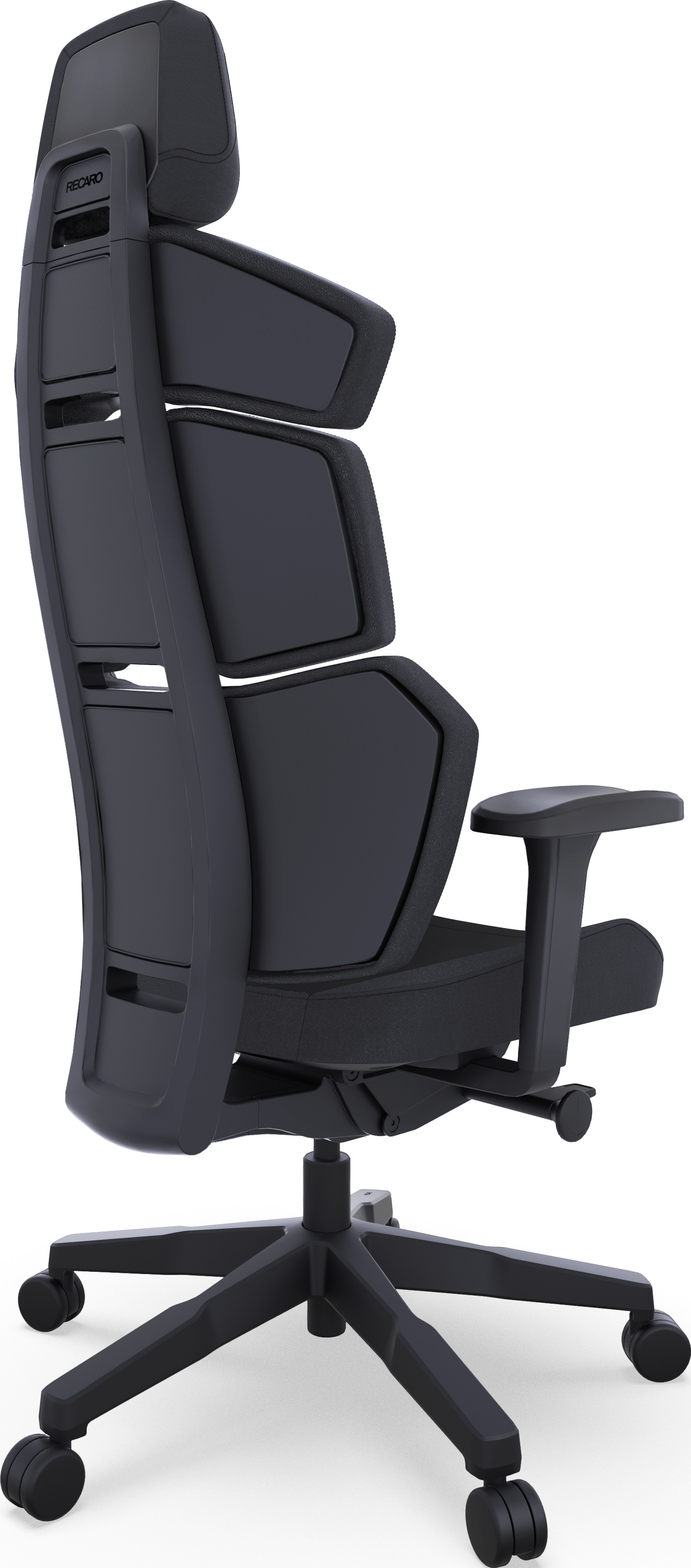 Vista posteriore di una sedia ergonomica nera, logo Recaro sul retro, sfondo bianco.